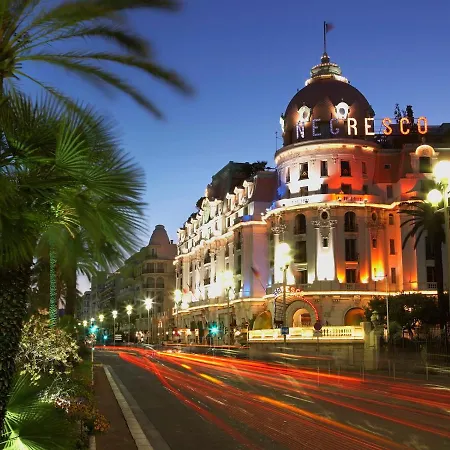 Promenade Des Anglais Beach Apartment Nice